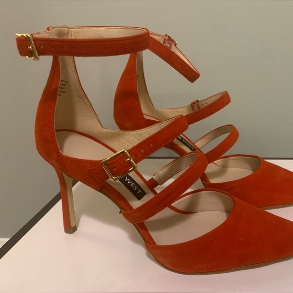 Red/orange strapped heels - Picture 2 of 4